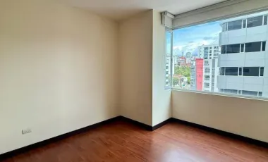 DEPARTAMENTO DE 3 HABITACIONES  EN RENTA - LA CAROLINA QUITO ECUADOR