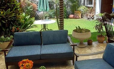 SE VENDE CASA 8 DORMITORIOS URB. HIGUERETA, SURCO