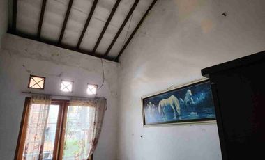 Jual Cepat Rumah Luas 148m² Furnish di Taruna Parahayangan Bandung