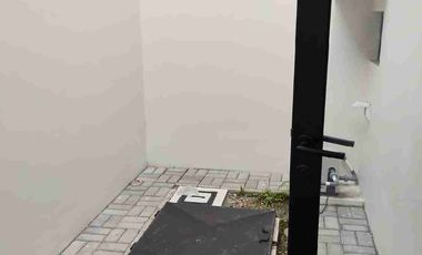 Best Deal!!! Rumah Semi Furnish Eksklusif Siap Huni di Regia Summarecon Crown Gading