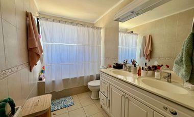 I.HOLZAPFEL #1069 | Casa 4D5B en Los Almendros