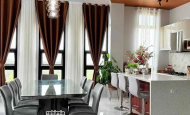 Modern Fully Furnished big house for renr