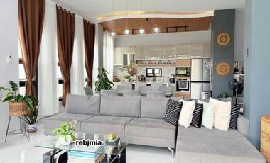 Modern Fully Furnished big house for renr