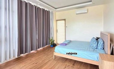 Modern Fully Furnished big house for renr