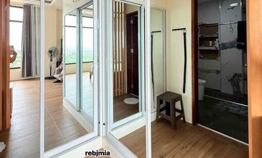 Modern Fully Furnished big house for renr