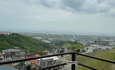 Modern Fully Furnished big house for renr
