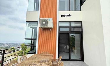 Modern Fully Furnished big house for renr