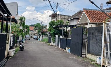 Rumah 1 lantai SHM nyaman siap huni di Komplek Graha Antapani Asri Antapani Tengah