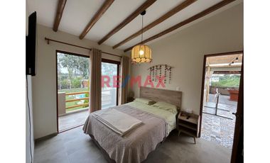 Gran Venta: Casa De Campo Con Piscina En 1,000 M²