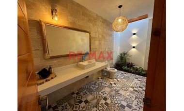 Gran Venta: Casa De Campo Con Piscina En 1,000 M²