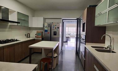 Vendo departamento en Edificio More