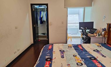 Vendo departamento en Edificio More