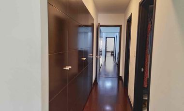 Vendo departamento en Edificio More