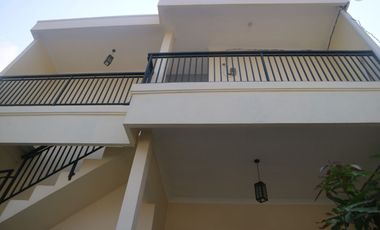 Kost Khusus Putri di Rawamangun yang aman, nyaman, tenang dan bersih.