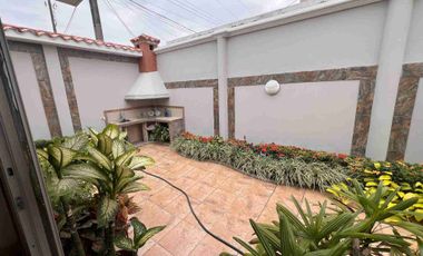 Casa + Suite Independiente de Venta en Urb. Acquamarina - Samborondón