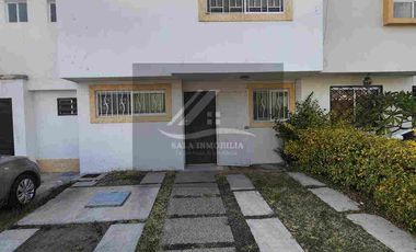 CASA EN RENTA FRACCIONAMIENTO PORTAL LA LUZ