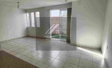 CASA EN RENTA FRACCIONAMIENTO PORTAL LA LUZ