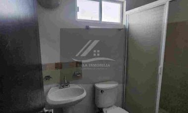 CASA EN RENTA FRACCIONAMIENTO PORTAL LA LUZ