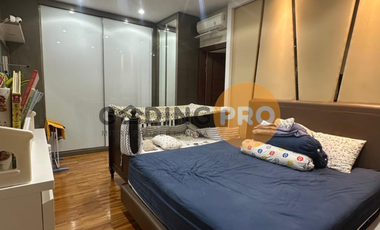 Jual rumah Kedoya Permai bangunan mandiri 3 lantai siap huni bagus