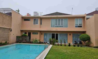 Rumah Dijual Boulevard Green Garden
