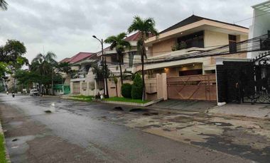 Rumah Dijual Boulevard Green Garden