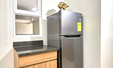 CAMERON2XX0: For Rent Fully Furnished 2BR Unit with Balcony and Parking Space in Cameron Residences