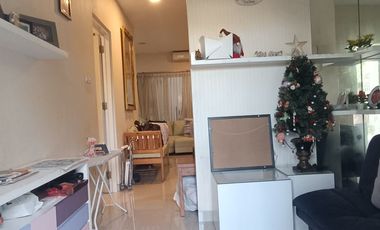 dijual MURAH Rumah MANYAR indah  include interior  100 METER DR RAYA siap huni dkt Gunawangsa Manyar,dkt Klampis,MERR ,kertajaya