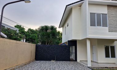 Rumah Canti Posisi Hook Di Andara Tetanggaan Sama Rafi Ahmad Hehe