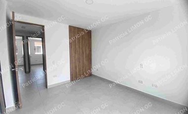 se arrienda casa en ciudad country