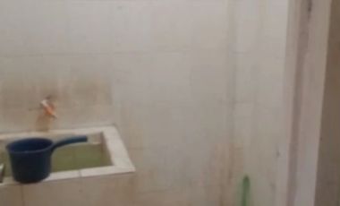 Langka temenan iki  !!! Muraaah puooll... 1,4M dapat 3 Ruko berjajar ????????????  (2 Ruko JUMBO digabung jd satu include alat-alat gym + 1 Ruko STAND