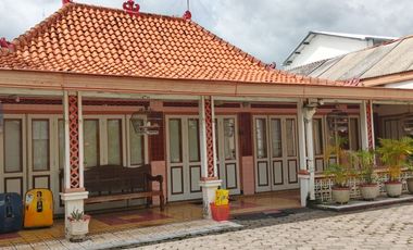 Dijual Rumah Mewah Nuansa Jawa Klasik “Full Jati” di Gemolong Sragen