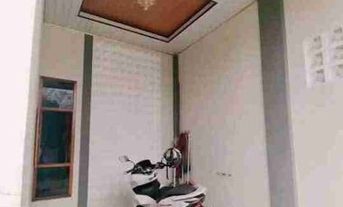 RUMAH CANTIK 2 LT, SIAP HUNI, SANGAT STRATEGIS, AKSES PINTU (TOL GRANWISATA, TOL CIBITUNG-CIMANGGIS, TOL JAPEK 2 ) JALAN COR 2 MOBIL, BANGUNAN BARU