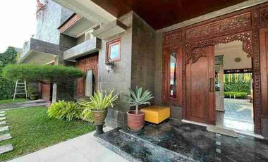 Dijual Rumah Klasik Luas Sejuk Asri+Private Pool Pakualaman Jogja.JARANG ADA TERBAIK