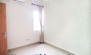 DIJUAL CEPAT RUMAH SIAP HUNI DI TOWNHOUSE PANORAMA JATIASIH. BEBAS BANJIR!