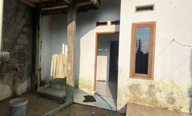 Rumah Over Kredit 89JT dkt Tol Sawangan di Puri Hasanah 5 Mampang