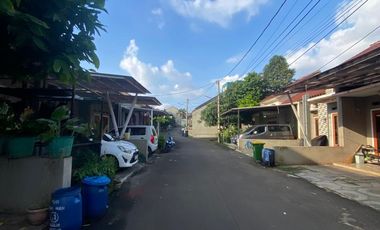 Rumah Over Kredit 89JT dkt Tol Sawangan di Puri Hasanah 5 Mampang