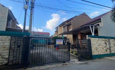 Rumah Over Kredit 89JT dkt Tol Sawangan di Puri Hasanah 5 Mampang