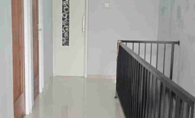 Rumah baru 2 lantai murah di Ciracas Jakarta Timur