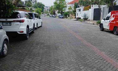 Rumah sewa di Klampis indah, Surabaya