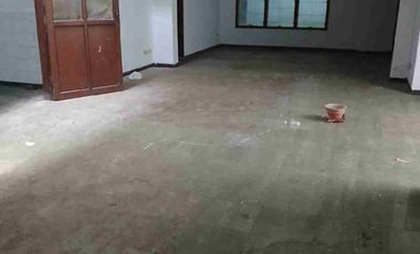 Rumah sewa di Klampis indah, Surabaya