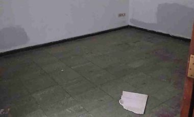 Rumah sewa di Klampis indah, Surabaya