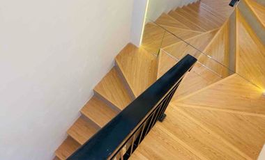 RUMAH 2 LANTAI FULL FURNSIHED DIMAKASSAR JALAN MANGGARUPI