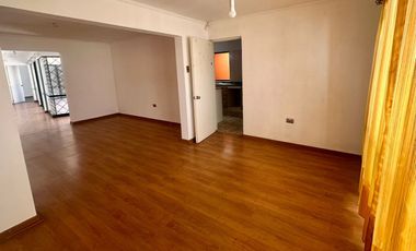 Arriendo casa comercial/habitacional en Copiapó cerca Paseo San Fernando