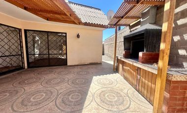 Arriendo casa comercial/habitacional en Copiapó cerca Paseo San Fernando