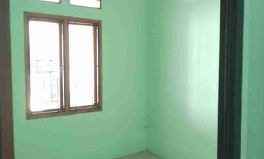 Rumah Secondary  Tanah Luas 90M² bangunan 60M², Dekat Pintu Tol Jatiwarna dan Jatiasih. 650 Juta