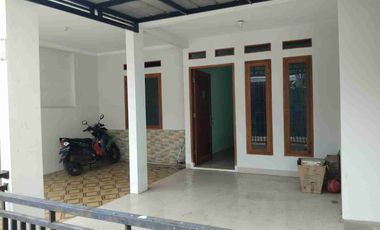 Rumah Secondary  Tanah Luas 90M² bangunan 60M², Dekat Pintu Tol Jatiwarna dan Jatiasih. 650 Juta