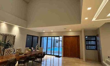 SE VENDE CASA EN PUNTA ROCA