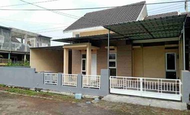 rumah disewakan dan dijual grand Surya Sidoarjo