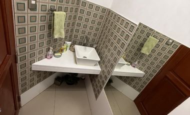 VENDO CASA DE 2PISOS MÁS AZOTEA | AMPLIA + PARQUE CERCA | ZONA RESIDENCIAL SEGURA – LOS CEDROS DE VILLA CHORRILLOS