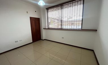 PLANTA BAJA RENTO BELLO  DEPARTAMENTO!!